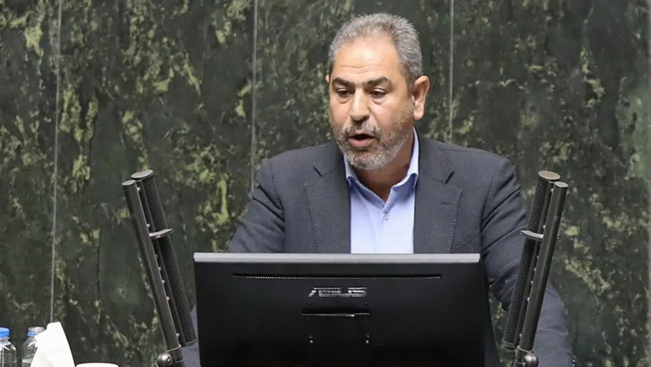 خروج نخبگان پزشکی به دلیل اجرای نادرست قانون / وزارت بهداشت باید پاسخگو باشد