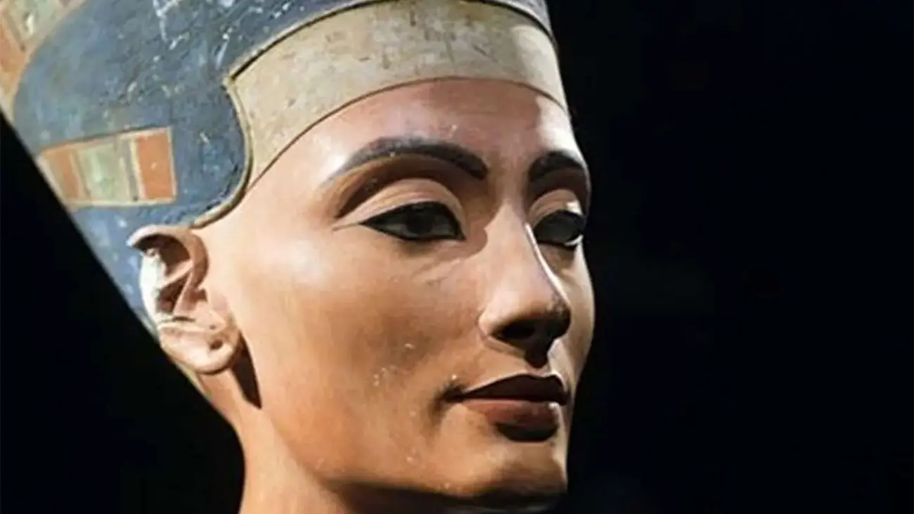 چهره واقعی توت عنخ آمون بعد از ۳ هزار سال بازسازی شد! / فرعون مصر شبیه دانشجوی جوان است