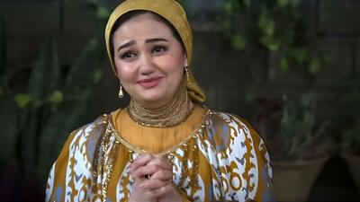  عکس ها/ نگاهی به خونه زندگی تهمینه رجبوا، چمن سریال پایتخت با دکوراسیون شاه نشین و مجلل/ قارون هم این قصرو نداشت