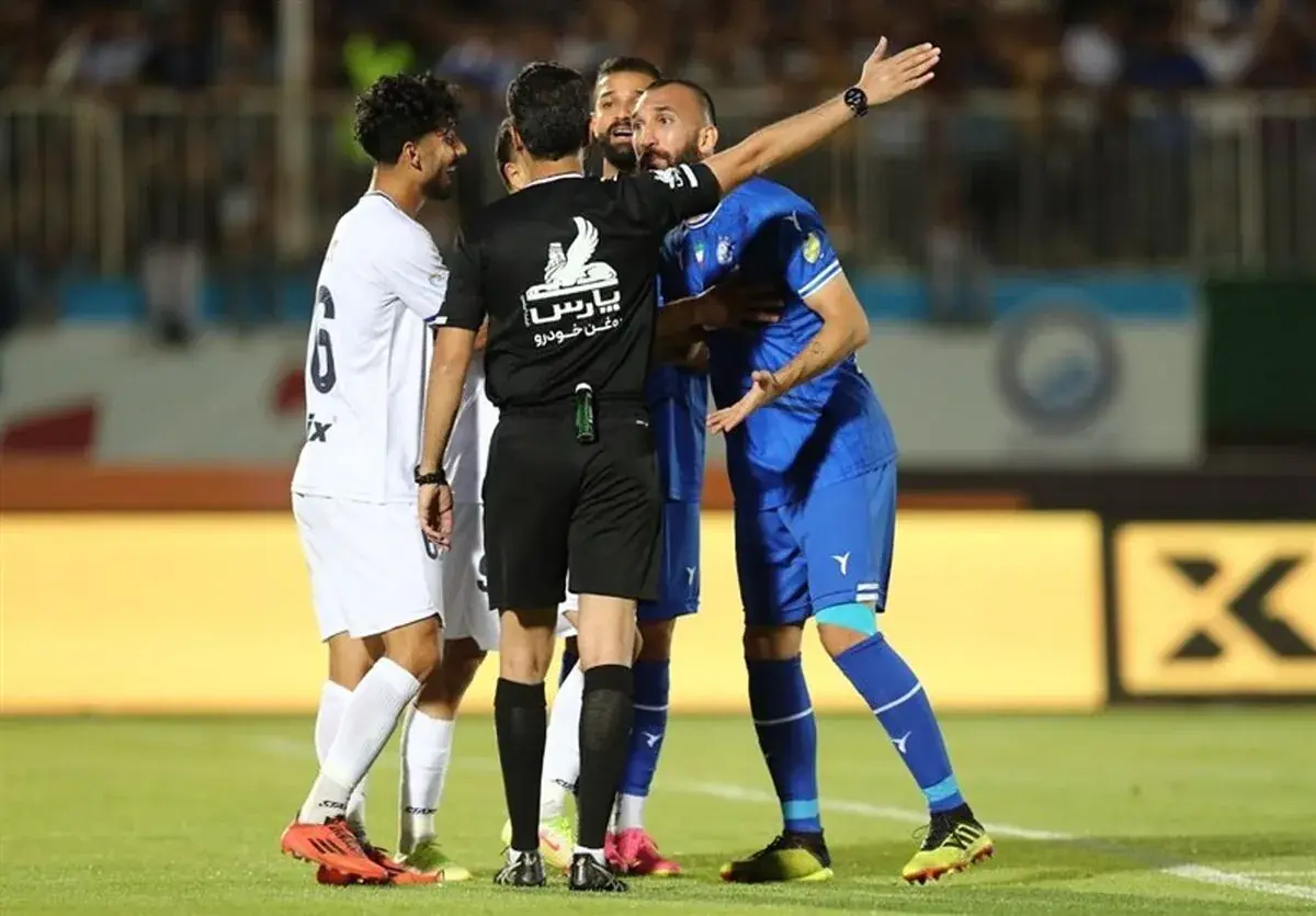 داوران بازی تراکتور-پرسپولیس و استقلال-سپاهان