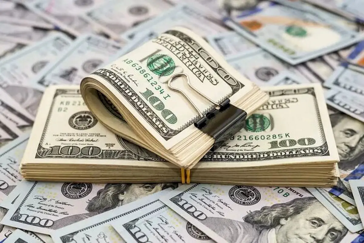 نوسان قیمت دلار در بازار ارز مشهد (۳۱ مرداد ۱۴۰۵)