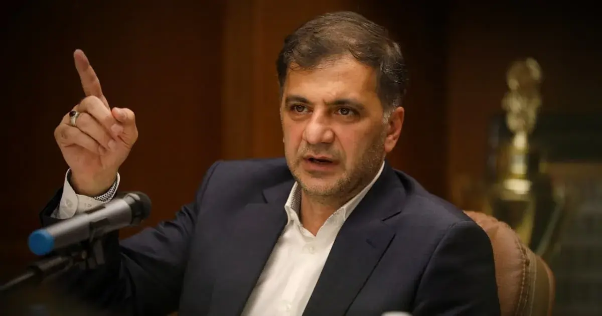 کریمی: حضور هاشم نژاد و حسین زاده در تیم ملی امید امکان پذیر نیست/قانون معافیت قهرمانان شامل حال بیرانوند نمیشود