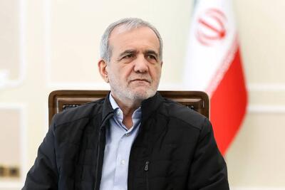 پزشکیان: اختلافنظرها هست، اما پای وطن که میرسد همه کنار هم هستیم / باید برای ساختن انسانهای توانمند تلاش کنیم + فیلم