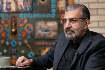 واکنش صادق خرازی به مواضع برادرش علیه دولت
