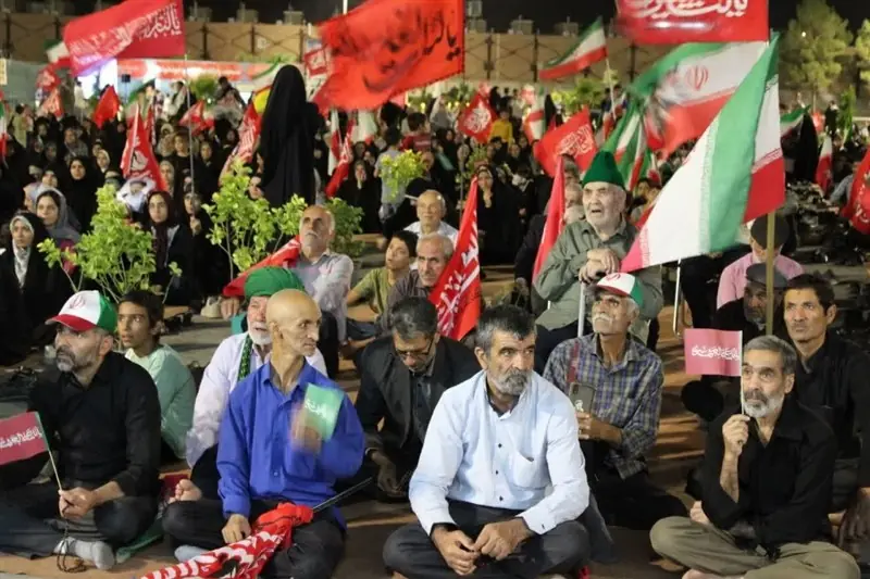 خراسان جنوبی در شب ولایتعهدی مهدی(عج) یکپارچه «لبیک یا مهدی» شد - تسنیم