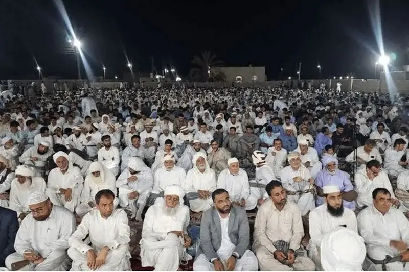 میانجیگری 2 طایفه زرآباد با حضور یک هزار معتمد - تسنیم