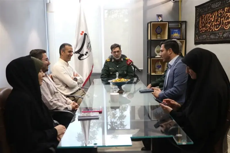 بازدید فرمانده سپاه استان همدان از خبرگزاری تسنیم تصاویر - تسنیم