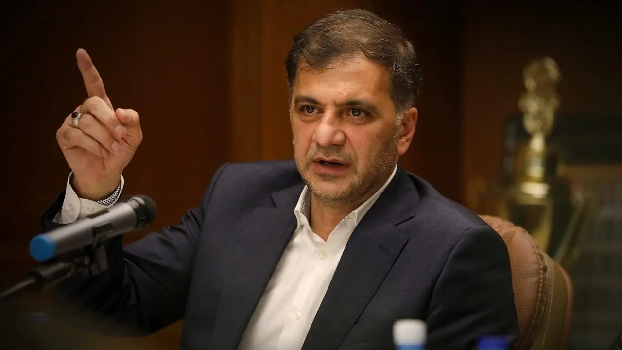 کریمی: حضور هاشمنژاد و حسینزاده در تیم ملی امید امکانپذیر نیست
