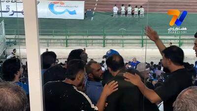 سپاهان باعث درگیری هواداران استقلال شد!