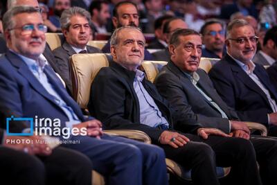 عکس/ مراسم گرامیداشت روز پزشک با حضور رئیس جمهور | آخرین خبر