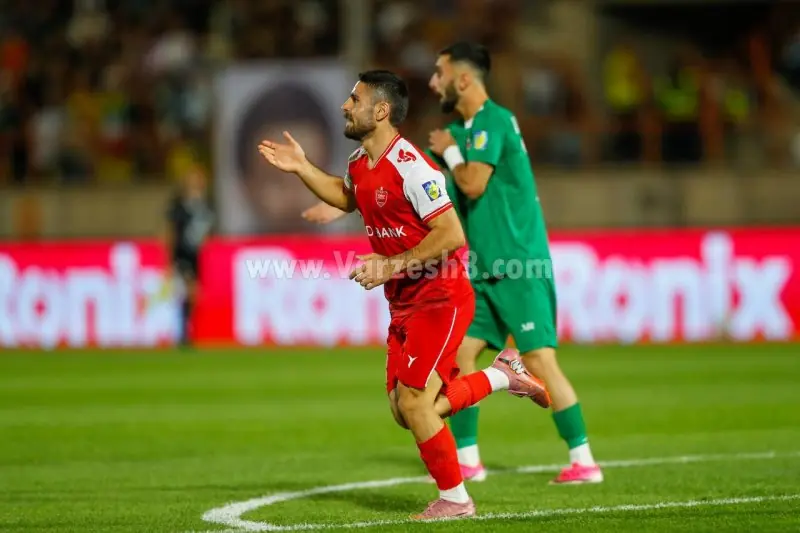 هافبک پرسپولیس مسافر تبریز شد | آخرین خبر