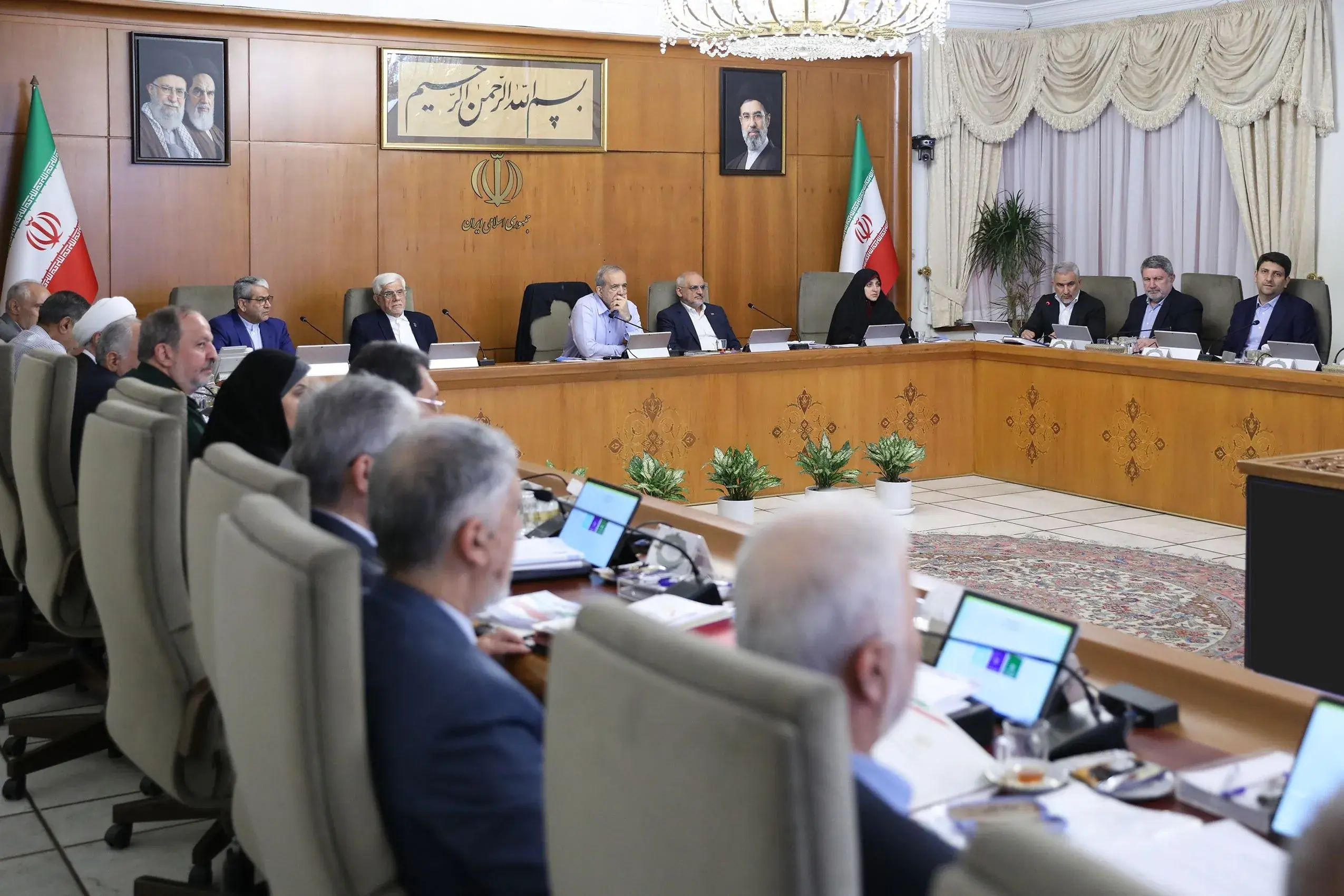 مخالفت هیأت دولت با «طرح مقابله با نفوذ» تصویب شد