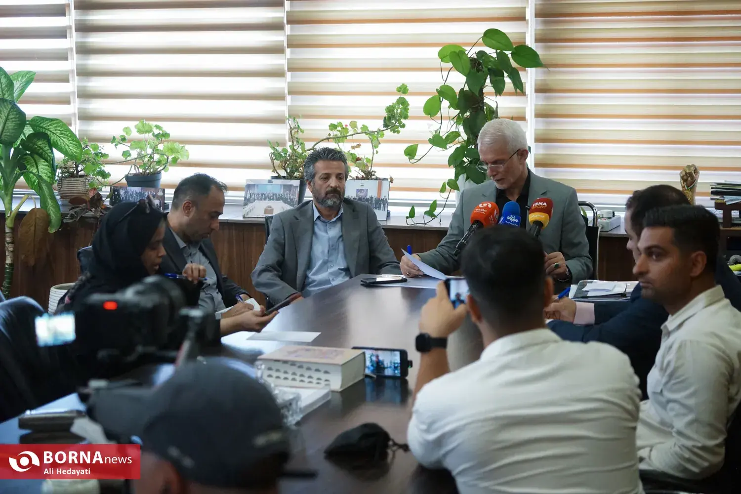  نشست خبری سرپرست کاروان نومدگیمز ایران