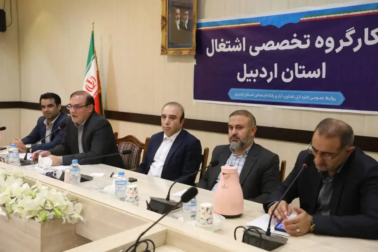 حفظ و ایجاد اشتغال، اقدامی مؤثر در مقابله با فشارهای دشمن است/ لزوم حرکت سازمانیافته برای تحقق خروجی مطلوب اشتغال