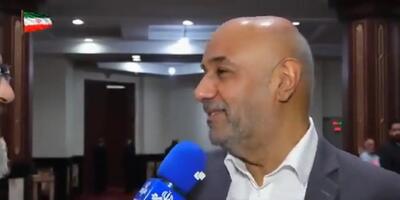 پاسخ جالب وزرا به سوال خبرنگار درباره پزشکیان/ وزیر نفت: در آن بخشی که به توصیههای ایشان عمل نکردم، ضرر کردم/ قائمپناه: رئیس جمهور را به عنوان چشمپزشک ویزیت کردم/ عارف: آقای پزشکیان وقت نمیکند ویزیت کند +فیلم