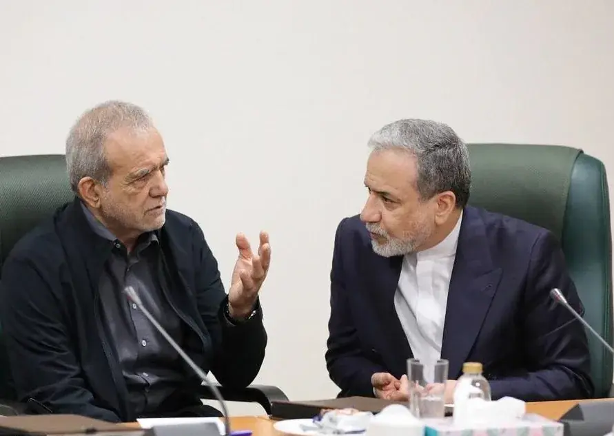 گزارش عراقچی از سفر فرمانده ارتش پاکستان به تهران و آخرین مباحث مربوط به تنگه هرمز به هیئت دولت