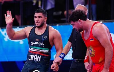 محمدنژاد قهرمان سنگین وزن جوانان جهان شد / ایران پس از ۱۰ سال از سکوی تیمی پایین آمد