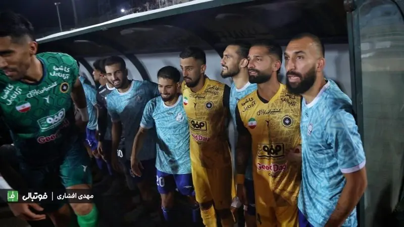 حسینی با دیدن چشمی با او دست نداد و مسیرش را عوض کرد!
