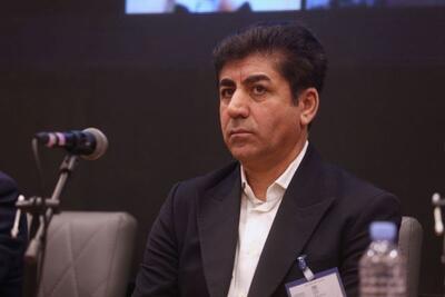 فرار دوباره ممبینی از دست خبرنگاران و گزارشگران؛ همچنان سایلنت است!
