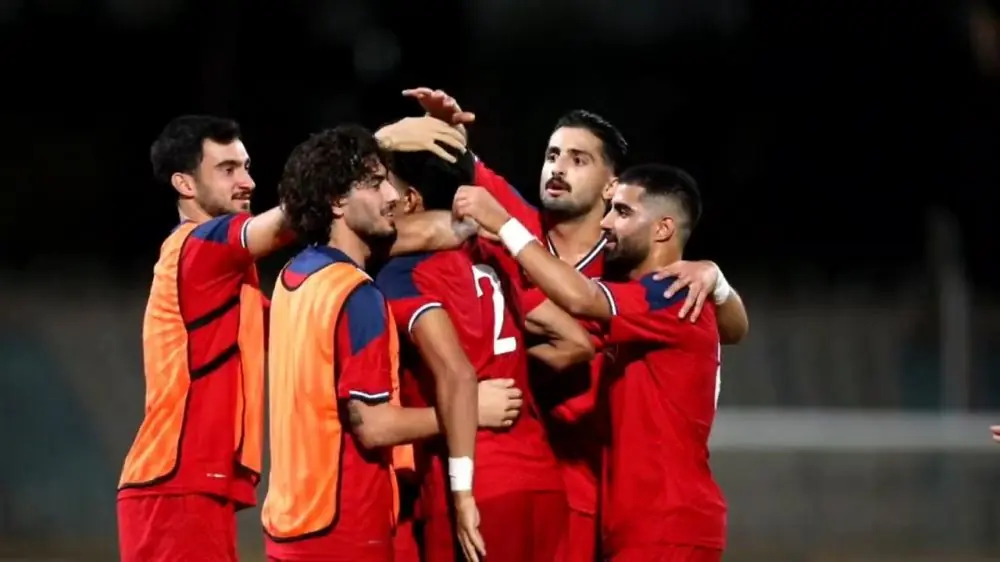  جشن بازیکنان نساجی بعد از گلزنی مقابل استقلال خوزستان