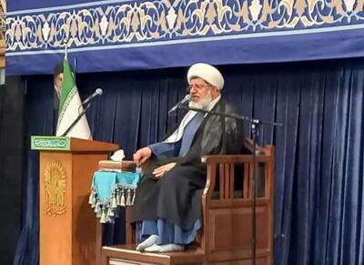 جامعه منتظر باید از بیحجابی و عریانی دور باشد