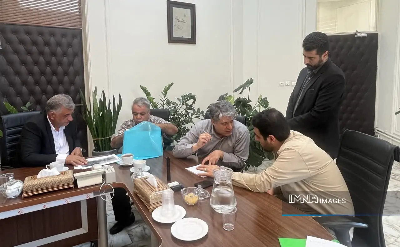 گامهای عملیاتی منطقه ۲ اصفهان برای گرهگشایی از مشکلات شهروندان