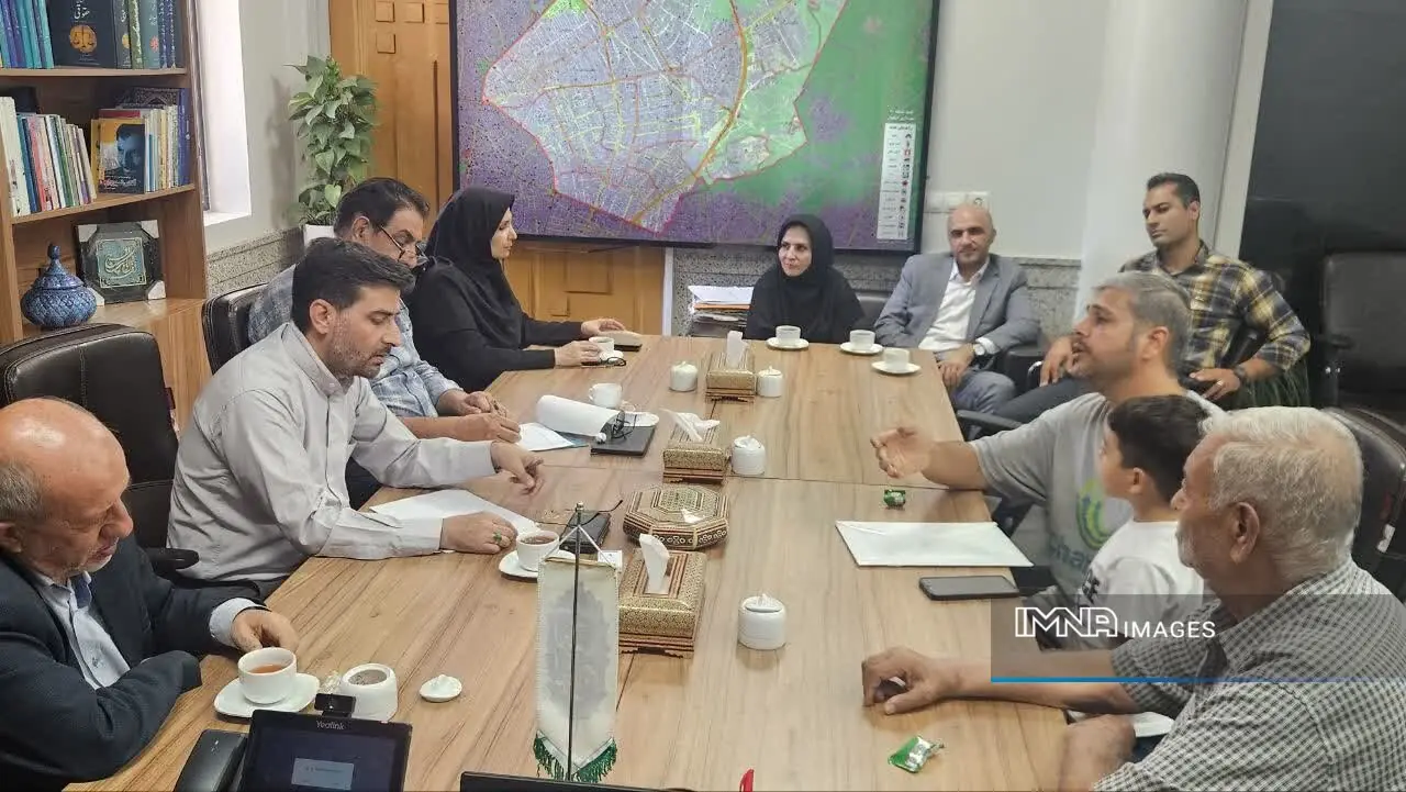 کمیته نظارتی فرصتی برای بررسی دقیق مطالبات شهروندان و تصمیمگیری برای رفع مسائل شهری