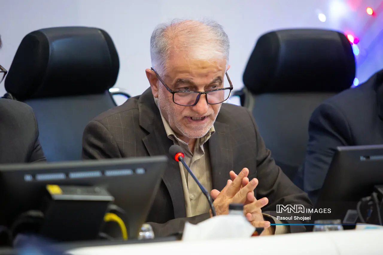  خط ۲ متروی اصفهان آماده بهره‌برداری است؛ منتظر تأمین ناوگان هستیم