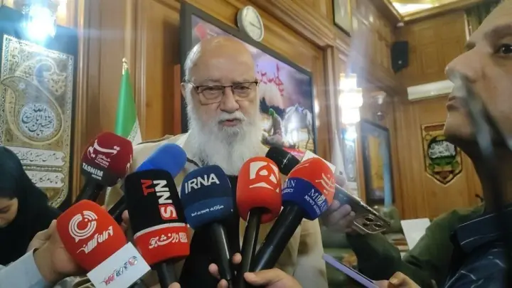 چمران: نام میدان آزادی تغییرنمیکند