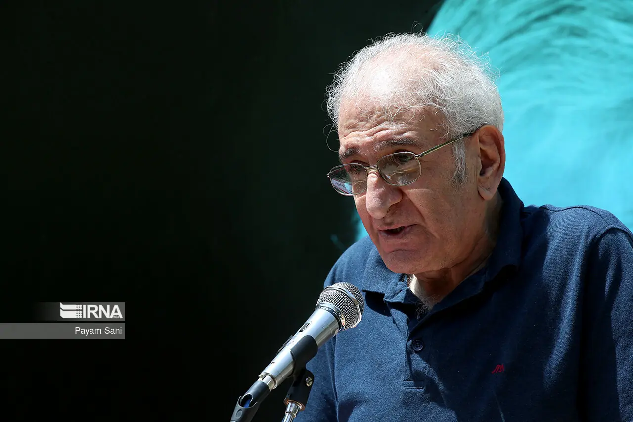 احمد پوری: نویسندگان جوان در لاک خود فرورفتهاند/ اضافه شدن حوادث تاریخی به داستان
