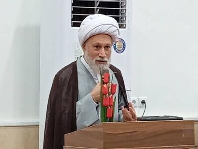 امام جمعه شیراز: جنایت لامرد را در تراز هیروشیما جهانی کنیم