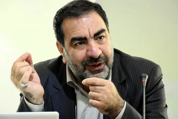 دریافت شهریه از دانشجو ابزاری برای افزایش کیفیت تحصیل است/ وابستگی مالی دانشگاه به دولت؛ مانع استقلال آموزش عالی