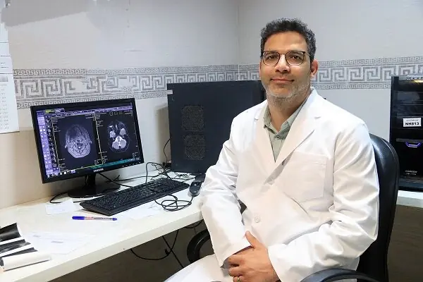  یک پزشک متخصص: مسئولیت پزشک فراتر از مطب و بیمارستان است