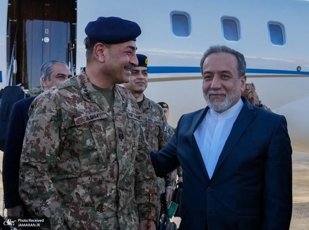  شبکه سعودی: فرمانده ارتش پاکستان با پیام آمریکا به تهران می‌آید