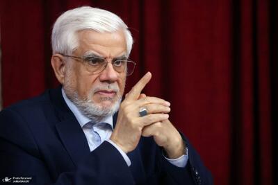  عارف: دشمن هر غلطی می‌توانست را کرده؛ پیش‌بینی تشدید تحریم‌ها را ‌می‌کردیم/ از سرنگونی ناامید شدند و به سراغ فروپاشی اجتماعی رفته‌اند؛ متاسفانه زمینه‌هایی هست، رسانه‌های ضدانقلاب کمکش می‌کنند/ میدان خیابان ادامه دارد/ مردم در این دو جنگ واقعا همراهی کردند