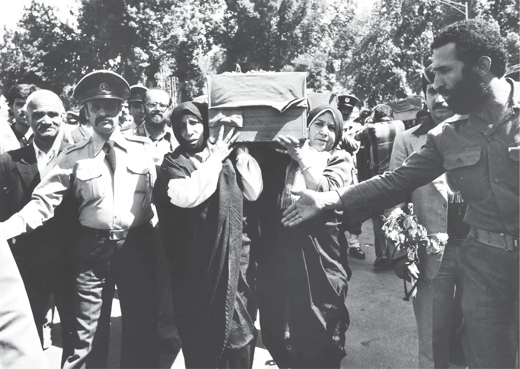 حرکت پرشور ملت ایران برای حفظ دستاوردهای انقلاب