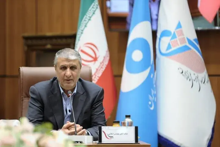 هرگز متوقف نخواهیم شد/ شاهد فصل نوینی از کاربرد فناوری هستهای در عرصه سلامت هستیم