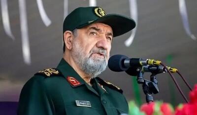 محسن رضایی: در خانه ها، محصولات مورد نیاز خود و جامعه را تولید کنید/ ویدئو