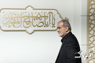 پزشکیان پیشنهاد رفتن پای لانچر موشک را پذیرفت | سقاب اصفهانی: او چیزی برای از دست دادن ندارد، من هم ندارم! | رئیسجمهور انگار پاهایش روی زمین نیست - مجله اینترنتی کولاک