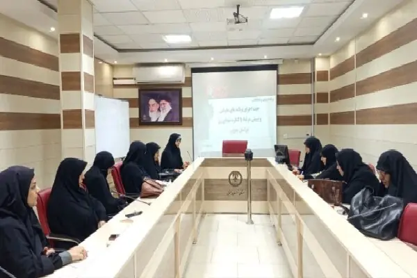 برنامههای کمیته نوجوان کنگره شهدای زن باید استمرار داشته باشد