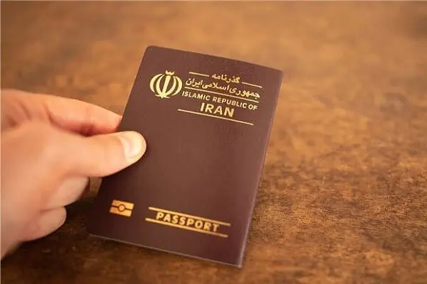 بیاتی: اعتبار گذرنامهها افزایش مییابد