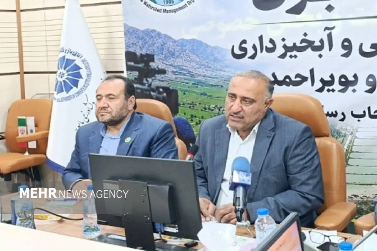 آتش کمتر شده، اما خطر پابرجا است؛ مطالبه تجهیز حفاظت از جنگلهای زاگرس