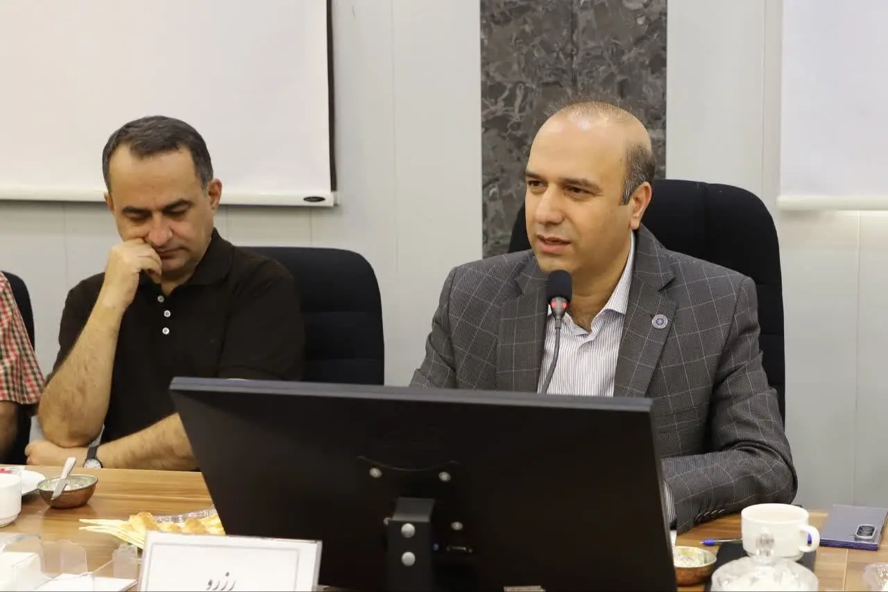 رویکرد اتاق بازرگانی بر حرکت جمعی و مشارکت فعالان اقتصادی است