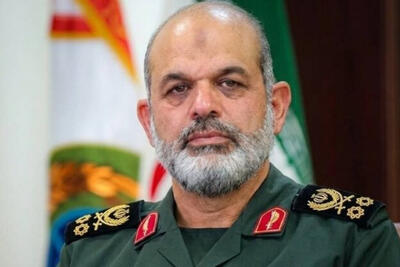 پیام فرمانده کل سپاه به مناسبت روز پزشک و روز داروساز