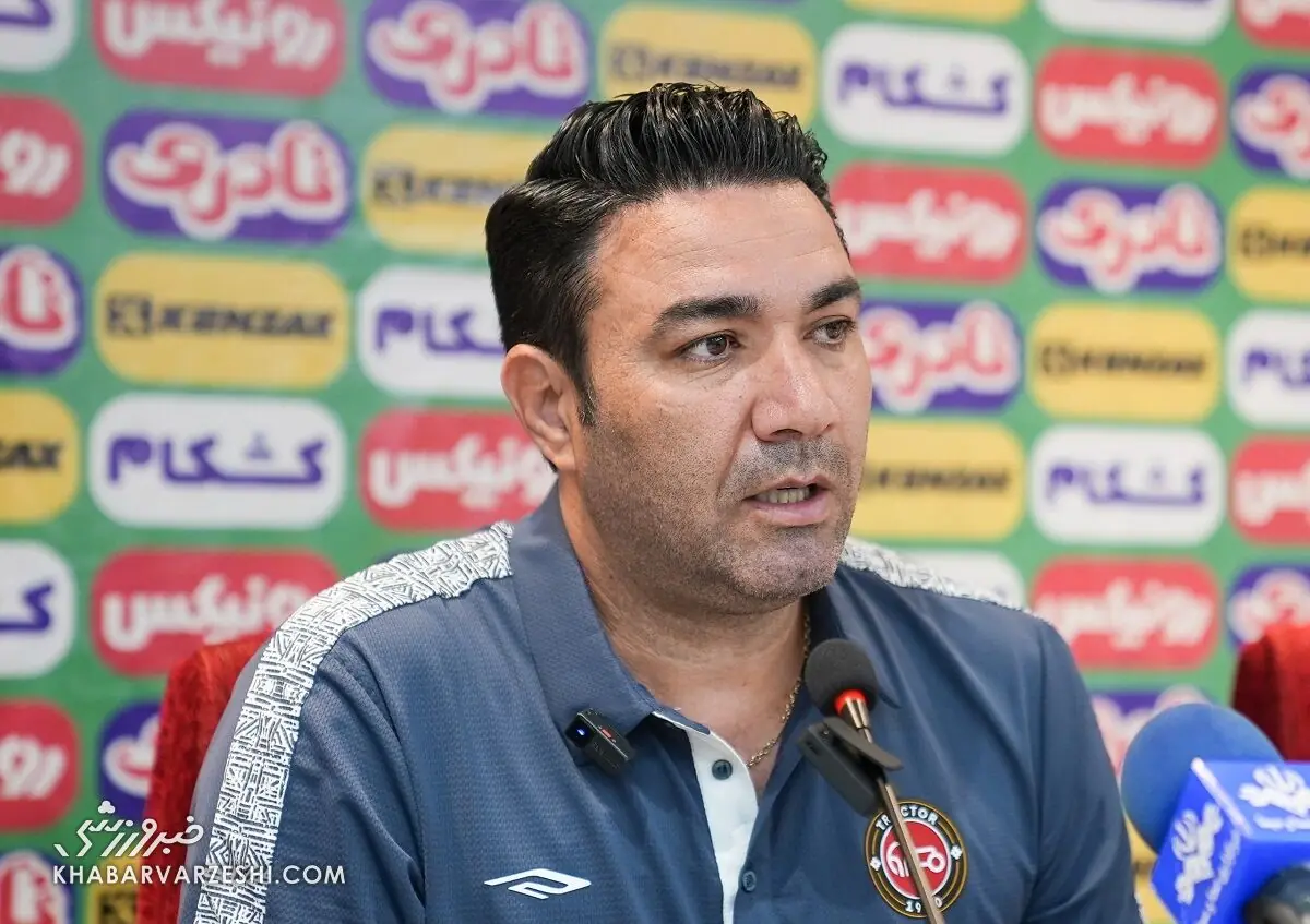 نکونام: تراکتور نتوانسته پرسپولیس را ببرد؟ چیز دیگری مهم است/ خوشحالم این بازیکن فردا بازی میکند/ نمیتوانم به خودم و تیمم دروغ بگویم! - پارس فوتبال