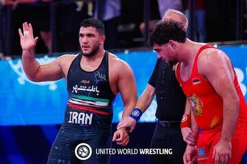  ابوالفضل محمدنژاد به مدال طلای کشتی آزاد جوانان جهان دست یافت - پارس فوتبال