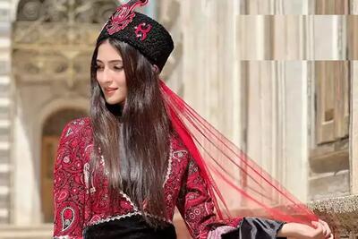 آواز محلی؛ دختر آذری با لباس محلی چه رقصی میکنه یاشاسین آذربایجان