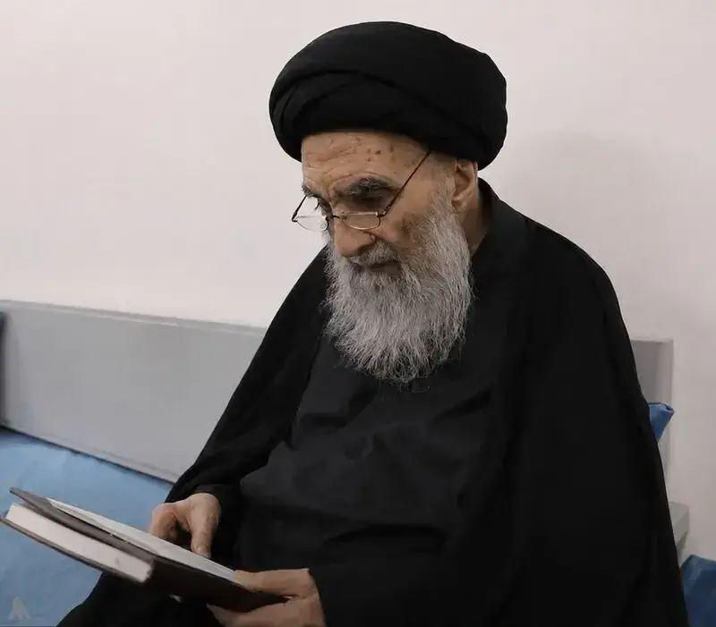 تصویر جدید آیتالله سیستانی در ۹۶ سالگی
