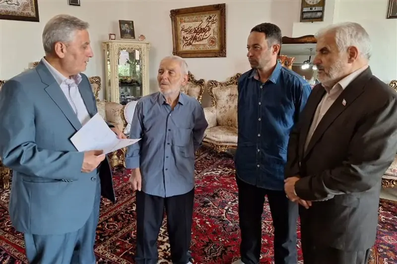 هفته دولت؛ ایستگاه تجدید پیمان با لالههای به خون خفته - تسنیم