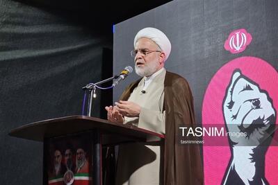 انتظار واقعی امام زمان(عج) در رفتار و سبک زندگی انسان متجلی میشود - تسنیم